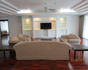 For Rent 4 Beds Apartment in Watthana, Bangkok, Thailand