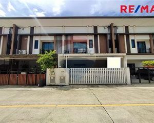 For Sale Retail Space 120 sqm in Mueang Nakhon Pathom, Nakhon Pathom, Thailand