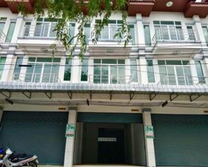 For Sale or Rent Retail Space 150 sqm in Mueang Sing Buri, Sing Buri, Thailand