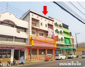 For Sale Retail Space 214.4 sqm in Mueang Roi Et, Roi Et, Thailand