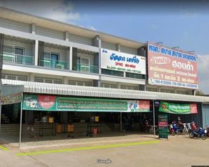 For Sale Retail Space 450 sqm in Makham, Chanthaburi, Thailand