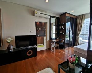 For Rent 1 Bed Condo in Watthana, Bangkok, Thailand