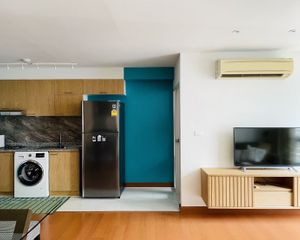 For Rent 1 Bed Condo in Yan Nawa, Bangkok, Thailand