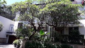 Townhouse dijual atau disewa dengan 4 kamar tidur di Cilandak Timur, Jakarta