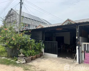 For Sale 2 Beds Townhouse in Hua Hin, Prachuap Khiri Khan, Thailand