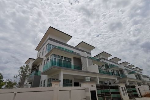 4 Bedroom House for sale in Jalan Skudai, Johor