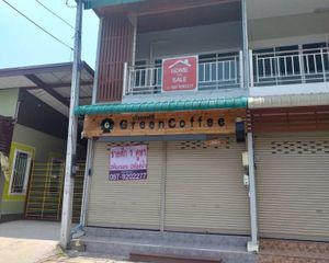 For Sale 2 Beds Retail Space in Mueang Chai Nat, Chainat, Thailand