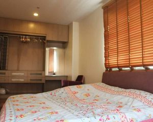 For Rent 2 Beds Condo in Khlong San, Bangkok, Thailand