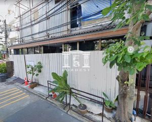 For Sale Land in Khlong Toei, Bangkok, Thailand