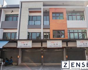 For Sale Retail Space 172 sqm in Mueang Chiang Mai, Chiang Mai, Thailand
