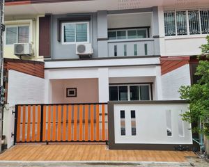 For Sale 3 Beds Townhouse in Mueang Phuket, Phuket, Thailand