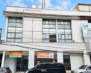 For Sale Office 299.2 sqm in Hat Yai, Songkhla, Thailand