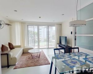 For Sale or Rent 2 Beds Condo in Khlong San, Bangkok, Thailand
