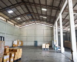 For Sale Warehouse 767 sqm in San Kamphaeng, Chiang Mai, Thailand