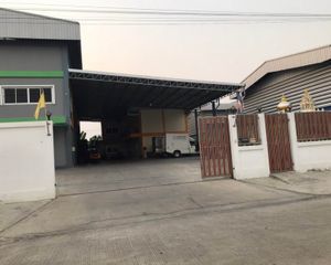 For Sale Warehouse 1,000 sqm in Bang Bua Thong, Nonthaburi, Thailand