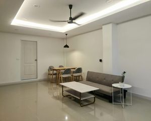 For Rent 2 Beds Townhouse in Phra Khanong, Bangkok, Thailand