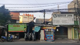 Komersial dijual dengan 3 kamar tidur di Cempaka Putih Barat, Jakarta