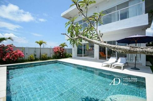 Villa disewa dengan 3 kamar tidur di Abianbase, Bali