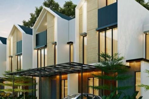 Rumah dijual dengan 4 kamar tidur di Cakung Timur, Jakarta