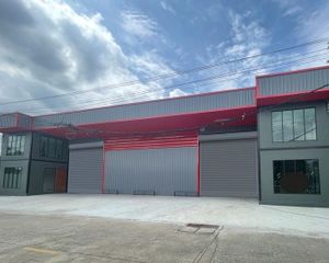 For Sale or Rent Warehouse 560 sqm in Lam Luk Ka, Pathum Thani, Thailand