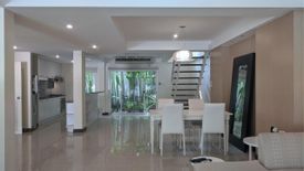 3 Bedroom House for rent in Khlong Tan Nuea, Bangkok near BTS Ekkamai