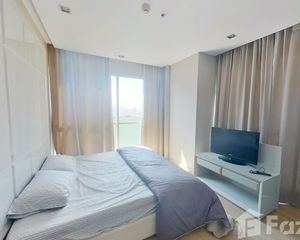 For Rent 2 Beds Condo in Ratchathewi, Bangkok, Thailand
