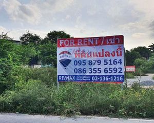 For Rent Land 1,600 sqm in Bang Phli, Samut Prakan, Thailand