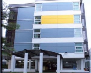 For Sale 45 Beds Hotel in Khlong Toei, Bangkok, Thailand