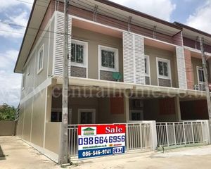For Sale 2 Beds Townhouse in Mueang Phetchabun, Phetchabun, Thailand
