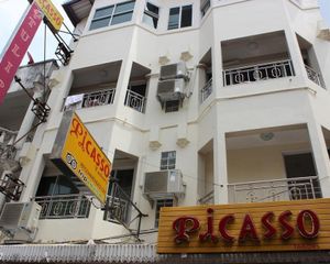 For Sale 7 Beds Townhouse in Kathu, Phuket, Thailand
