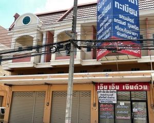 For Rent Retail Space 140 sqm in Mueang Nakhon Ratchasima, Nakhon Ratchasima, Thailand
