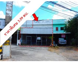 For Sale Retail Space 248 sqm in Phayakkhaphum Phisai, Maha Sarakham, Thailand