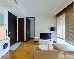 For Sale or Rent 2 Beds Condo in Yan Nawa, Bangkok, Thailand