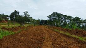 Tanah dijual dengan  di Cileungsi, Jawa Barat