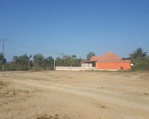 For Sale Land 1,600 sqm in Hua Hin, Prachuap Khiri Khan, Thailand
