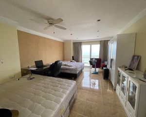For Sale 5 Beds Condo in Kathu, Phuket, Thailand