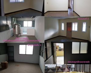 For Sale 5 Beds Townhouse in Bang Khae, Bangkok, Thailand
