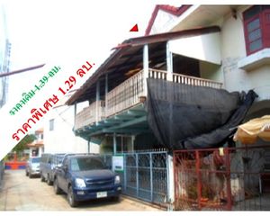 For Sale Townhouse 151.6 sqm in Mueang Ang Thong, Ang Thong, Thailand