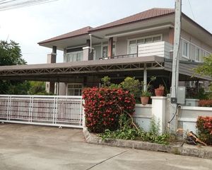 For Sale 7 Beds House in San Kamphaeng, Chiang Mai, Thailand