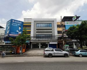 For Sale Office 264 sqm in Mueang Chachoengsao, Chachoengsao, Thailand