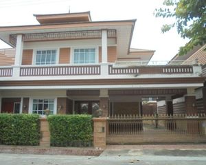 For Sale 1 Bed House in Mueang Uthai Thani, Uthai Thani, Thailand