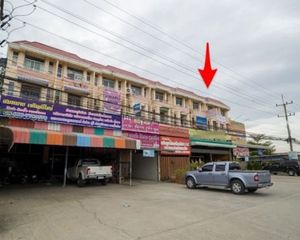 For Sale Retail Space 476 sqm in Bang Pa-in, Phra Nakhon Si Ayutthaya, Thailand