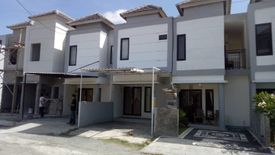 Townhouse dijual dengan 2 kamar tidur di Dalung, Bali