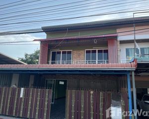 For Sale 3 Beds Townhouse in Mueang Kalasin, Kalasin, Thailand