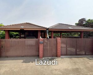 For Sale 4 Beds House in Mueang Chiang Rai, Chiang Rai, Thailand