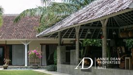 Villa dijual dengan 3 kamar tidur di Dalung, Bali