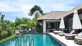 Villa disewa dengan 4 kamar tidur di Abianbase, Bali