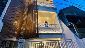 Komersial dijual dengan 20 kamar tidur di Tanjung Duren Selatan, Jakarta
