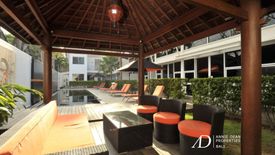 Komersial dijual dengan 8 kamar tidur di Kerobokan, Bali