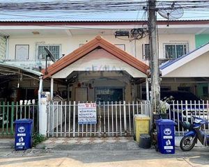 For Sale 2 Beds Retail Space in Mueang Samut Sakhon, Samut Sakhon, Thailand